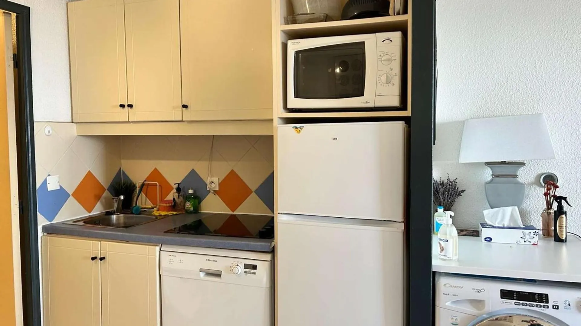 Appartement Cannes La Bocca Proche Plage - Fr-1-609-109
